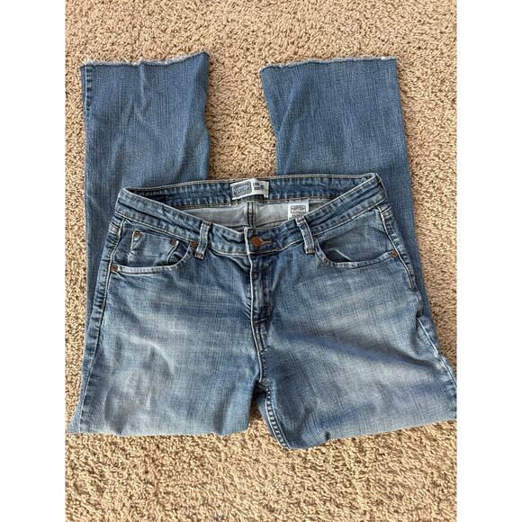 Signature Levi Low Rise Bootcut jeans with frayed hem size 12 Medium - Picture 1 of 9